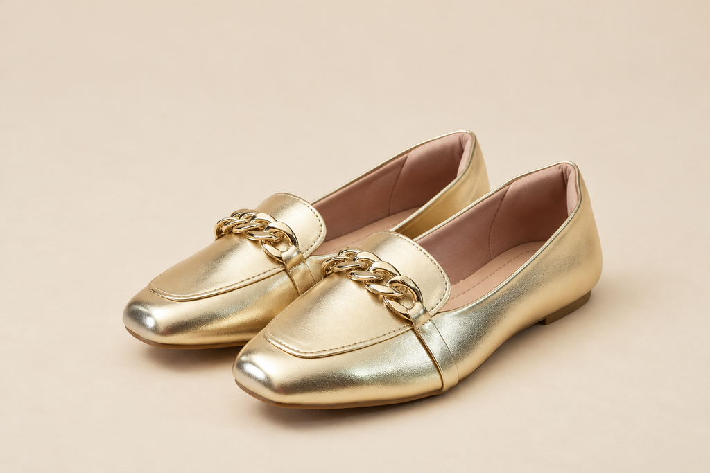 Square-Toe Loafer with Gold Chain